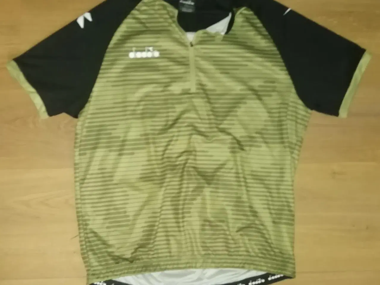 Billede 1 - DIADORA CYKEL TRØJE, STR. XXL, SOM NY