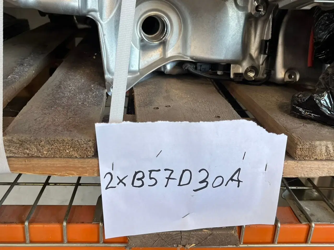 Billede 4 - BMW Motor B57D30A  Fabriks NY komplet motor