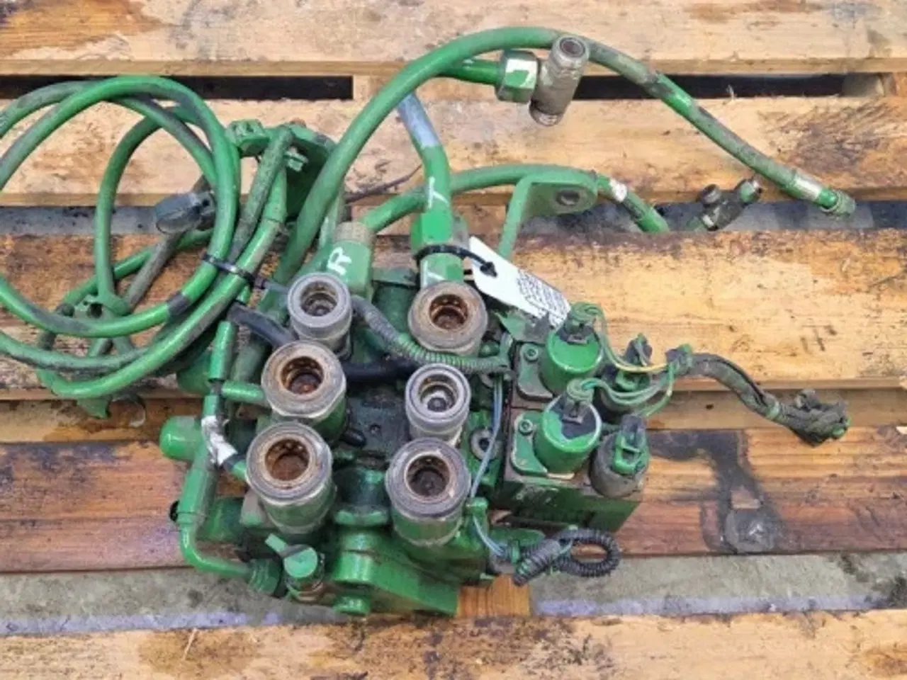 Billede 13 - John Deere 7920 Hydraulikventil RE267757