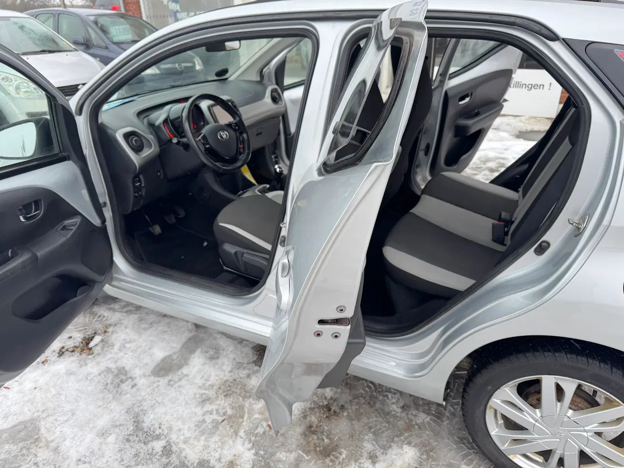 Billede 16 - Toyota Aygo Cabriolet Nysyn Meget pæn 