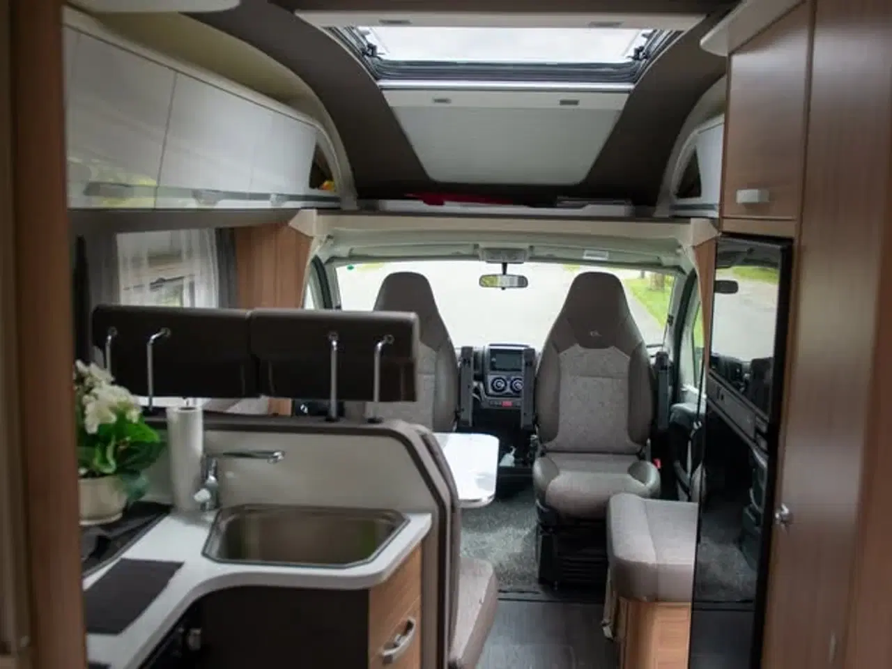 Billede 7 - Yderst velholdt Adria Coral Plus 670 SLT 