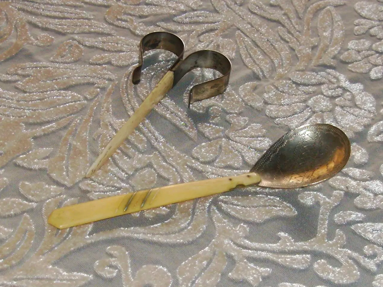 Billede 1 - Antik papirkniv og ske med elfenben