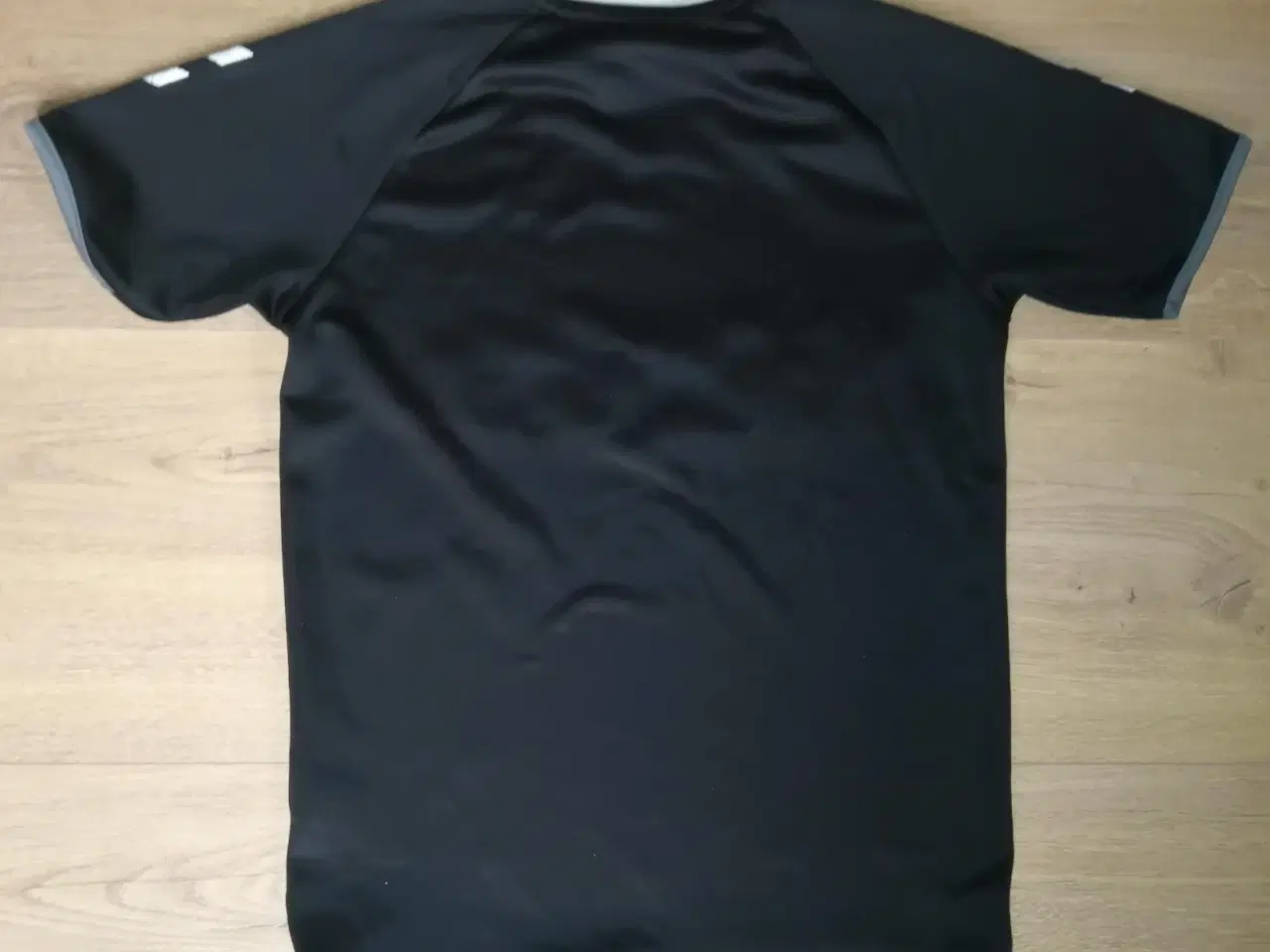 Billede 3 - AC HORSENS FODBOLD TRØJE, STR. 11-12 ÅR, HUMMEL