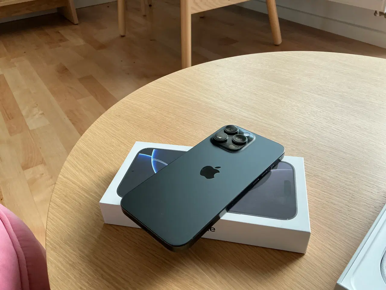 Billede 5 - Apple iPhone 16 Pro Max 256gb fra slut februar 25