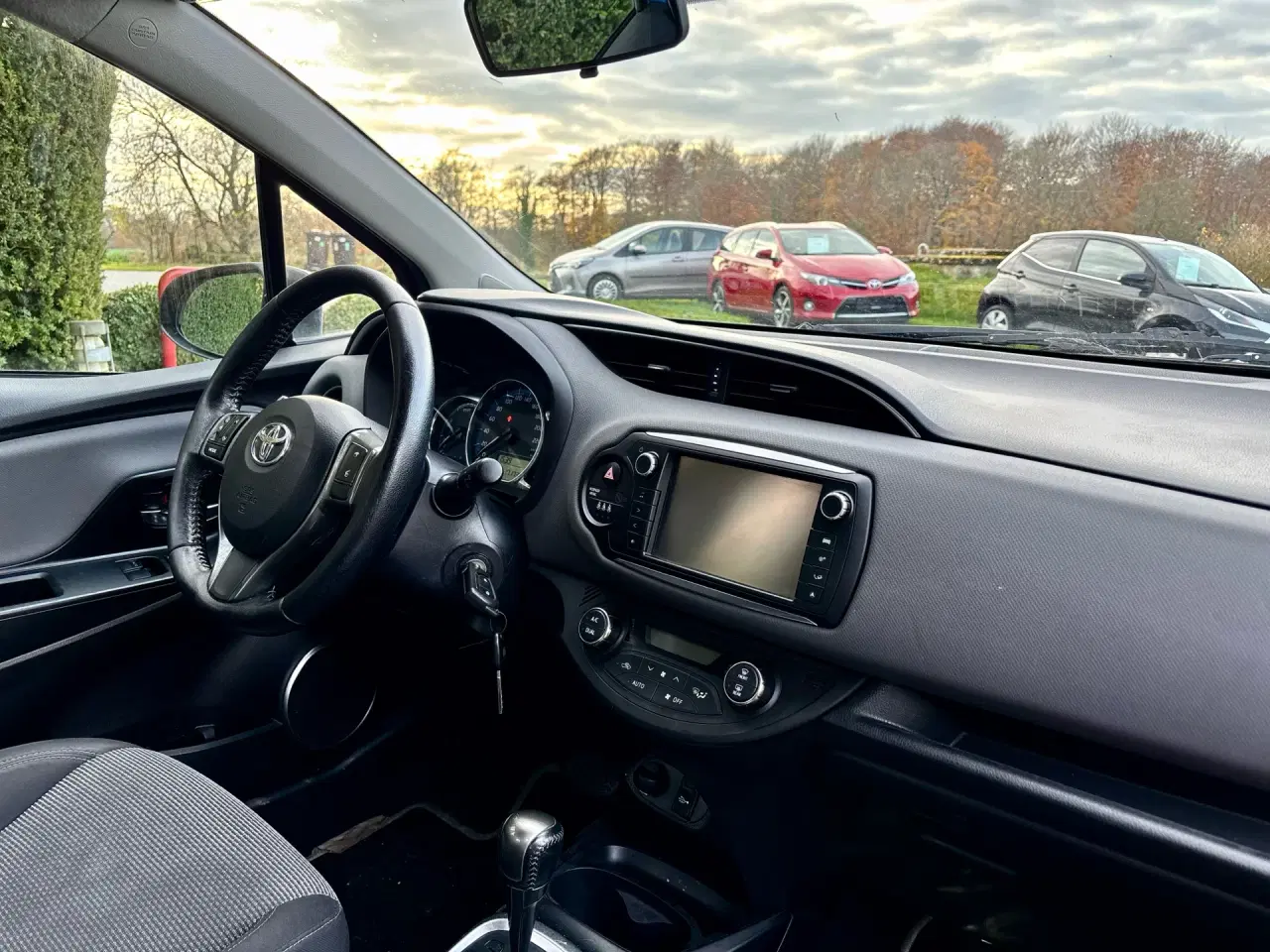 Billede 3 - Toyota Yaris 1,5 Hybrid H2 E-CVT 100HK 5d Trinl. Gear