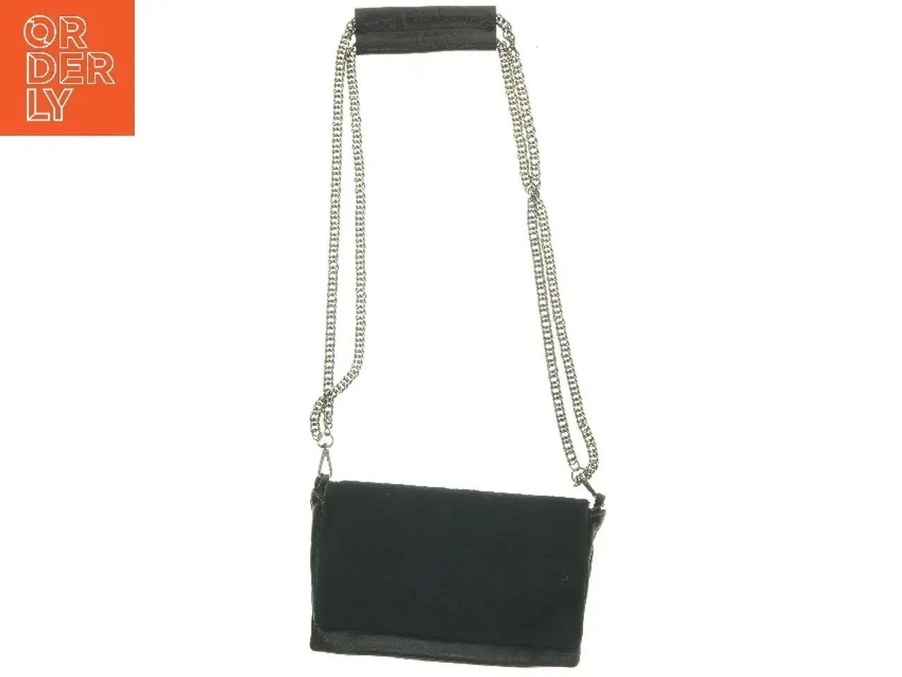 Billede 1 - Sort skuldertaske med metalkæde (str. 27,5x17,5 cm)