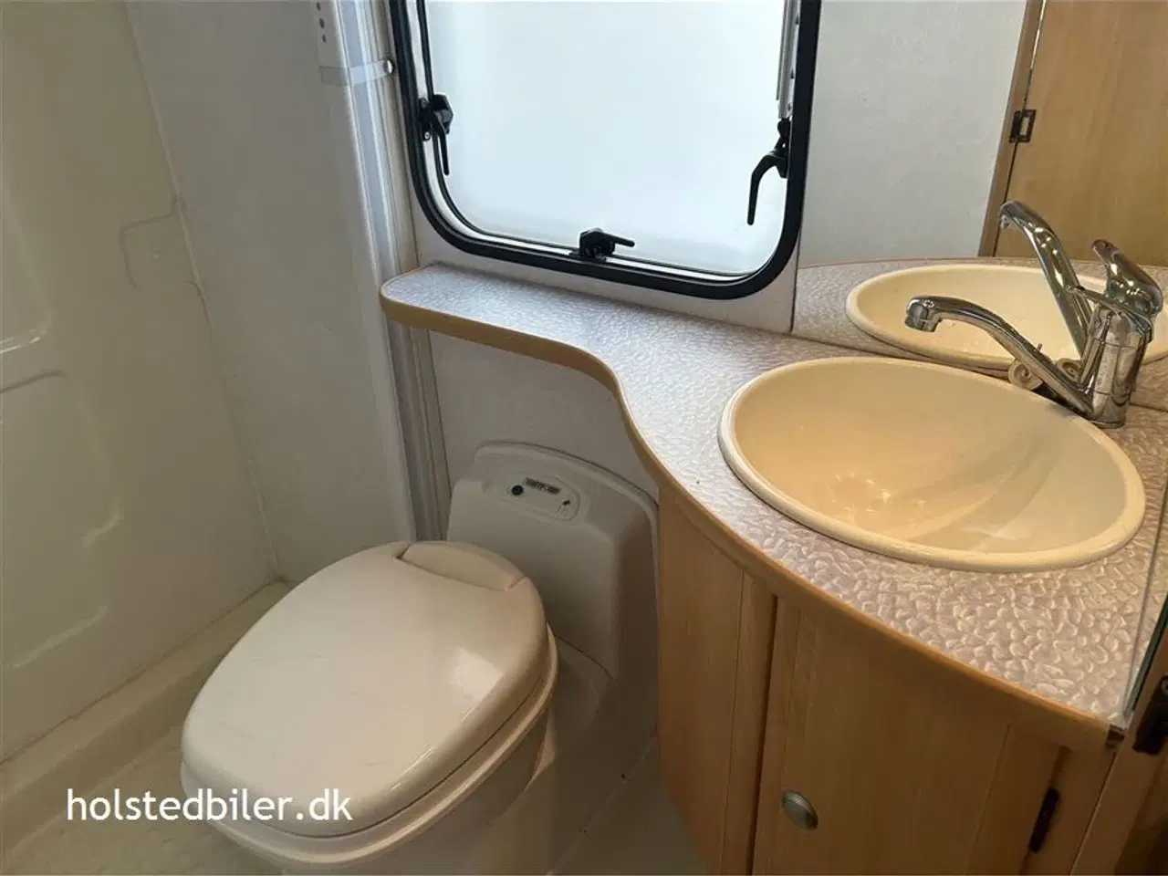 Billede 13 - 2003 - Chausson Welcome 85 Welcome 85 Fiat Ducato 2,3   Engros til cvr-nummer. KUN til virksomhed.