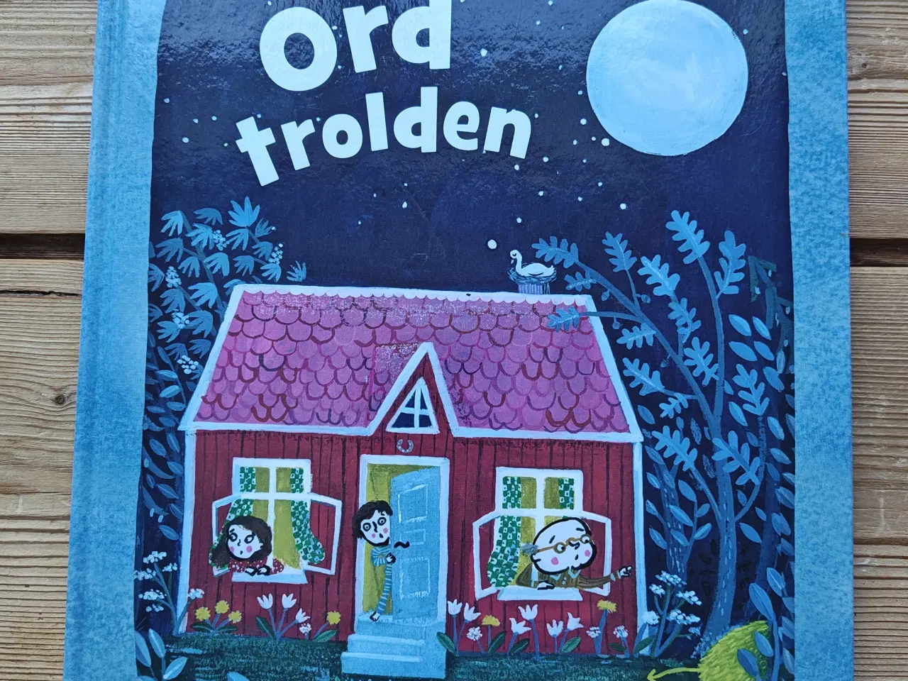 Billede 1 - Ord Trolden BOG af Maria Rørbæk og Siri Melchior