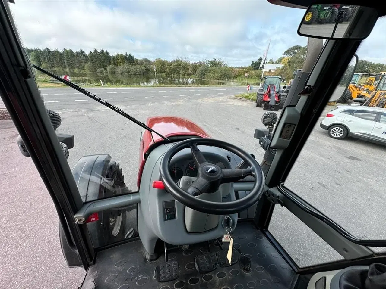 Billede 14 - Valtra M120 KUN 3800 TIMER OG NÆSTEN NYE DÆK!