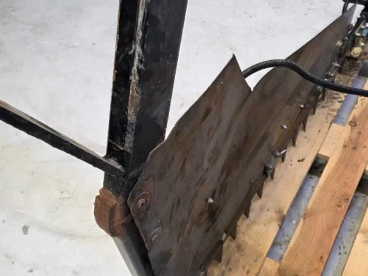 Billede 5 - Massey Ferguson 9280 Sidekniv