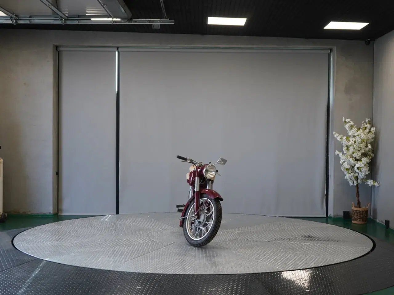 Billede 8 - ZÜNDAPP MOTORCYKEL – på auktion 14. maj