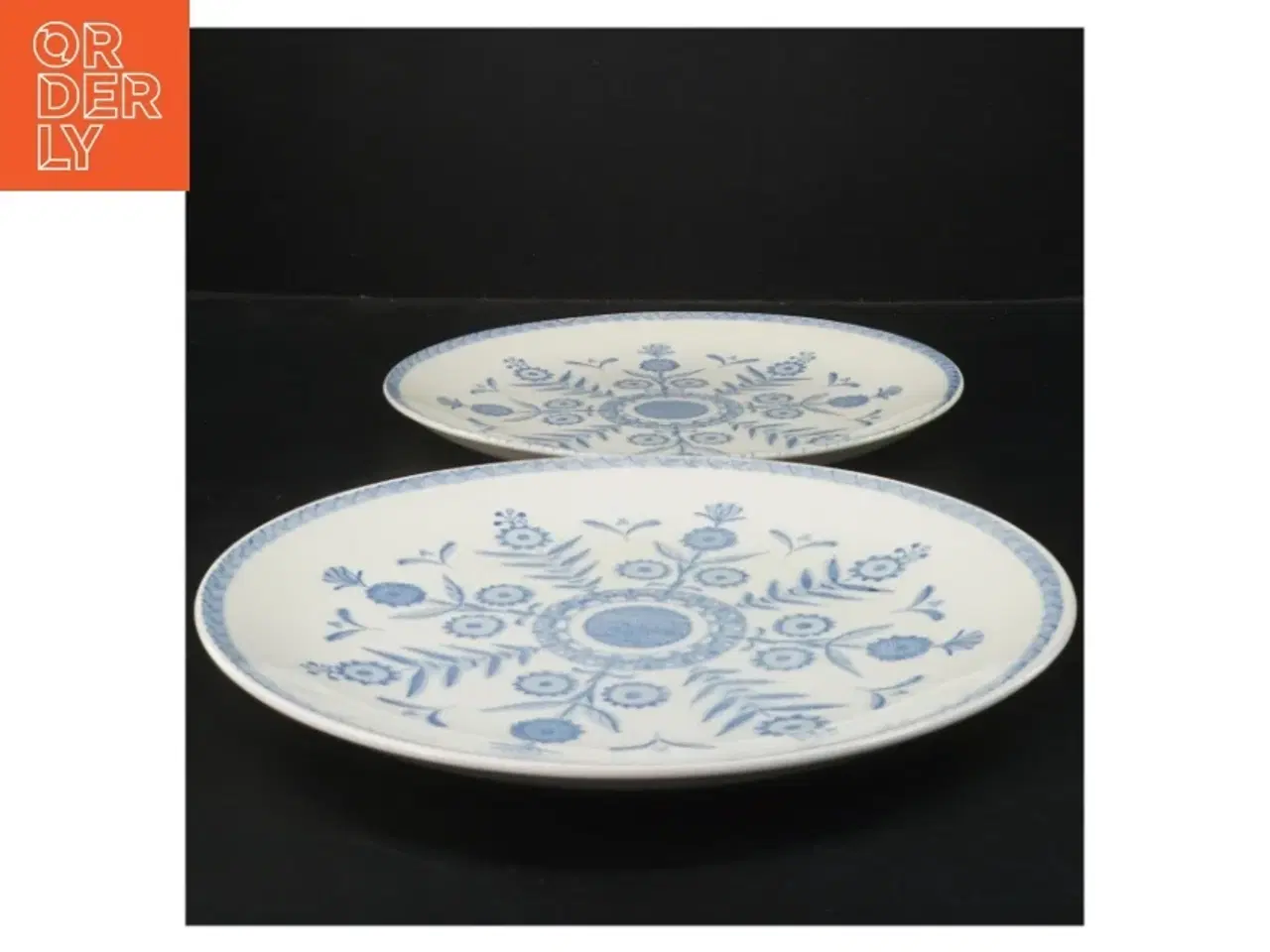 Billede 2 - Porcelænstallerkener med blå blomstermønster fra Stavangerflint (str. Ø 24 cm)