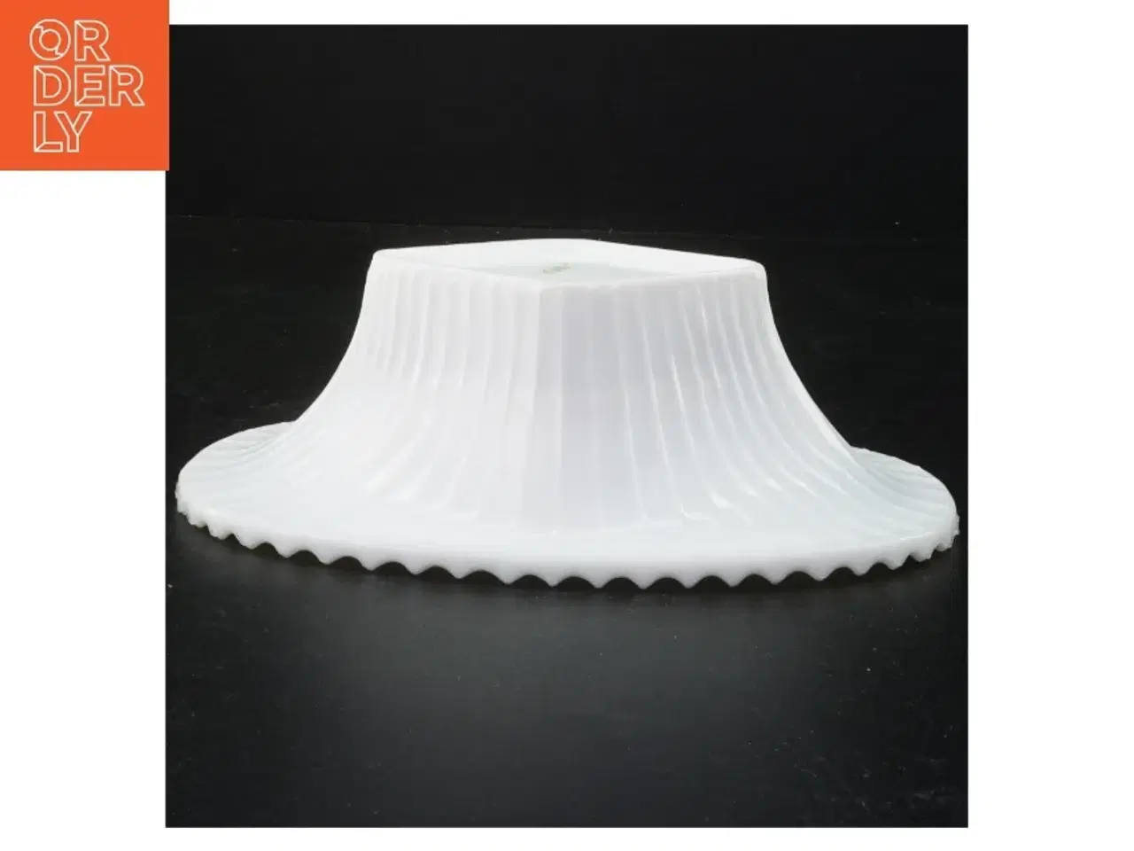 Billede 4 - Hvid opaline presset glas skål med bølget kant (str. 22,5 x 12,5 x 7 cm)