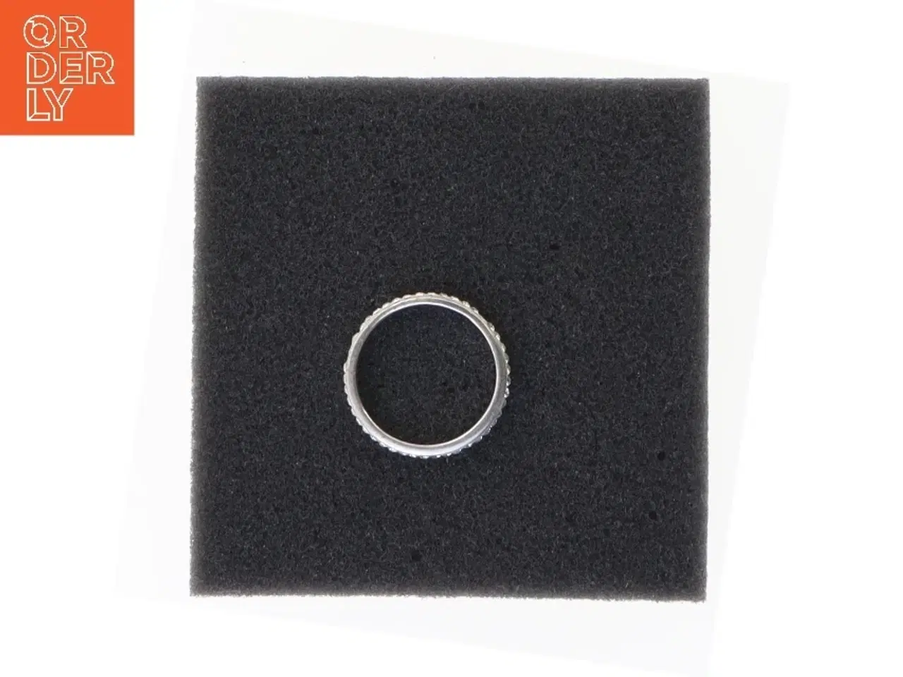 Billede 3 - Ring med sten (str. 57)