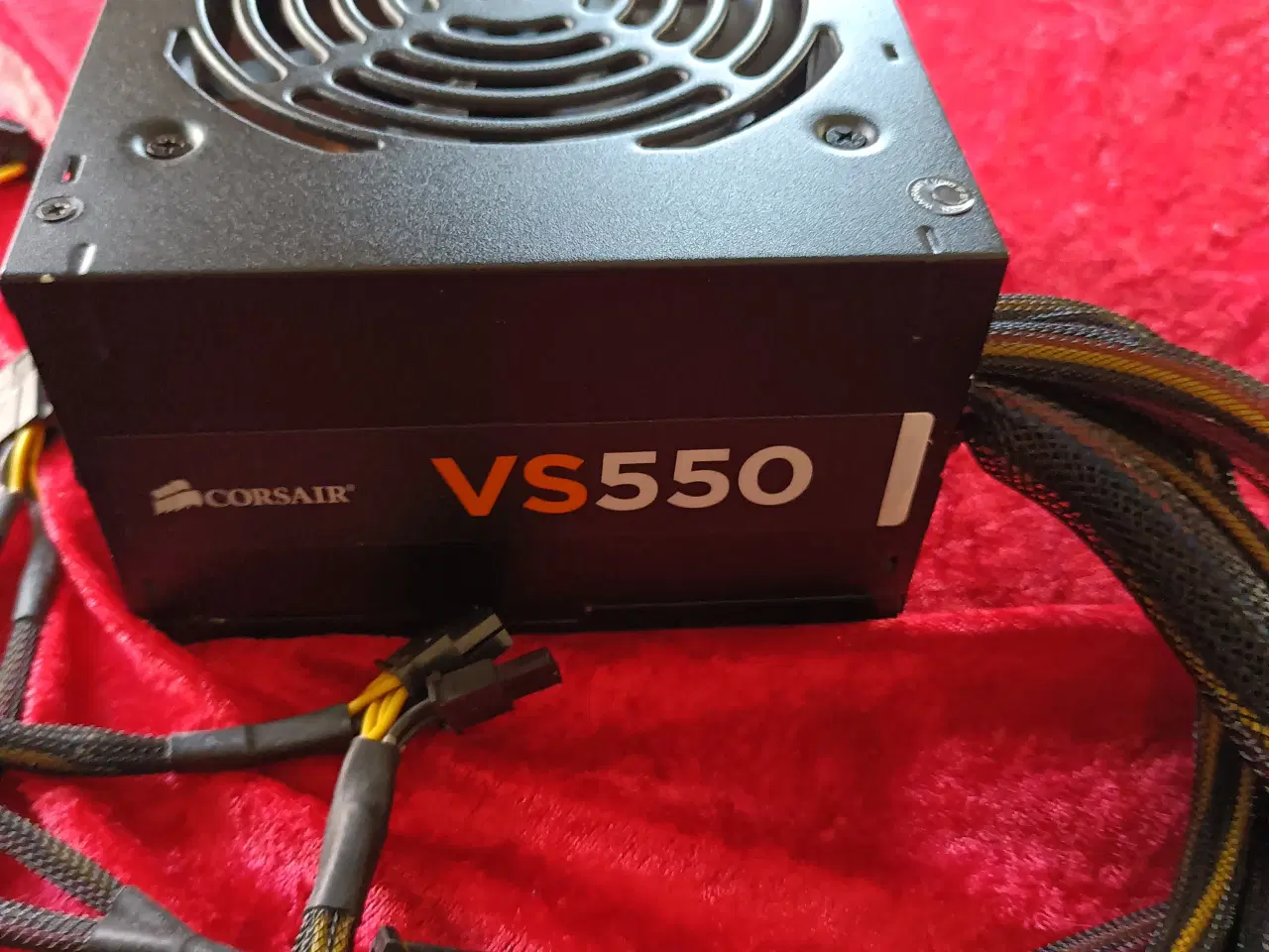 Billede 2 - CORSAIR VS Series VS550 - strømforsyning - 550W