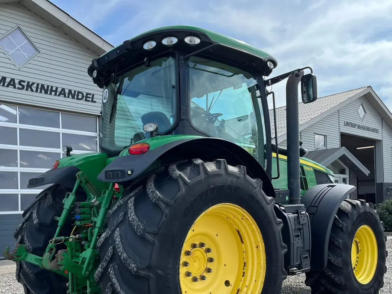 Billede 22 - John Deere 7230R Med frontlift. Stor stærk traktor til små penge