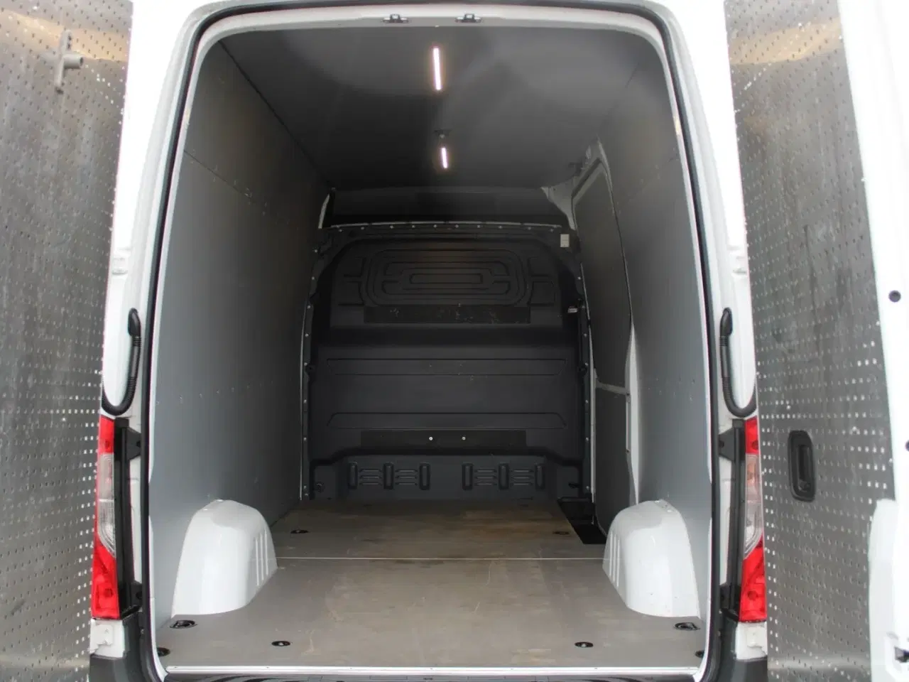 Billede 11 - Mercedes Sprinter 316 2,2 CDi A2 Kassevogn aut. RWD