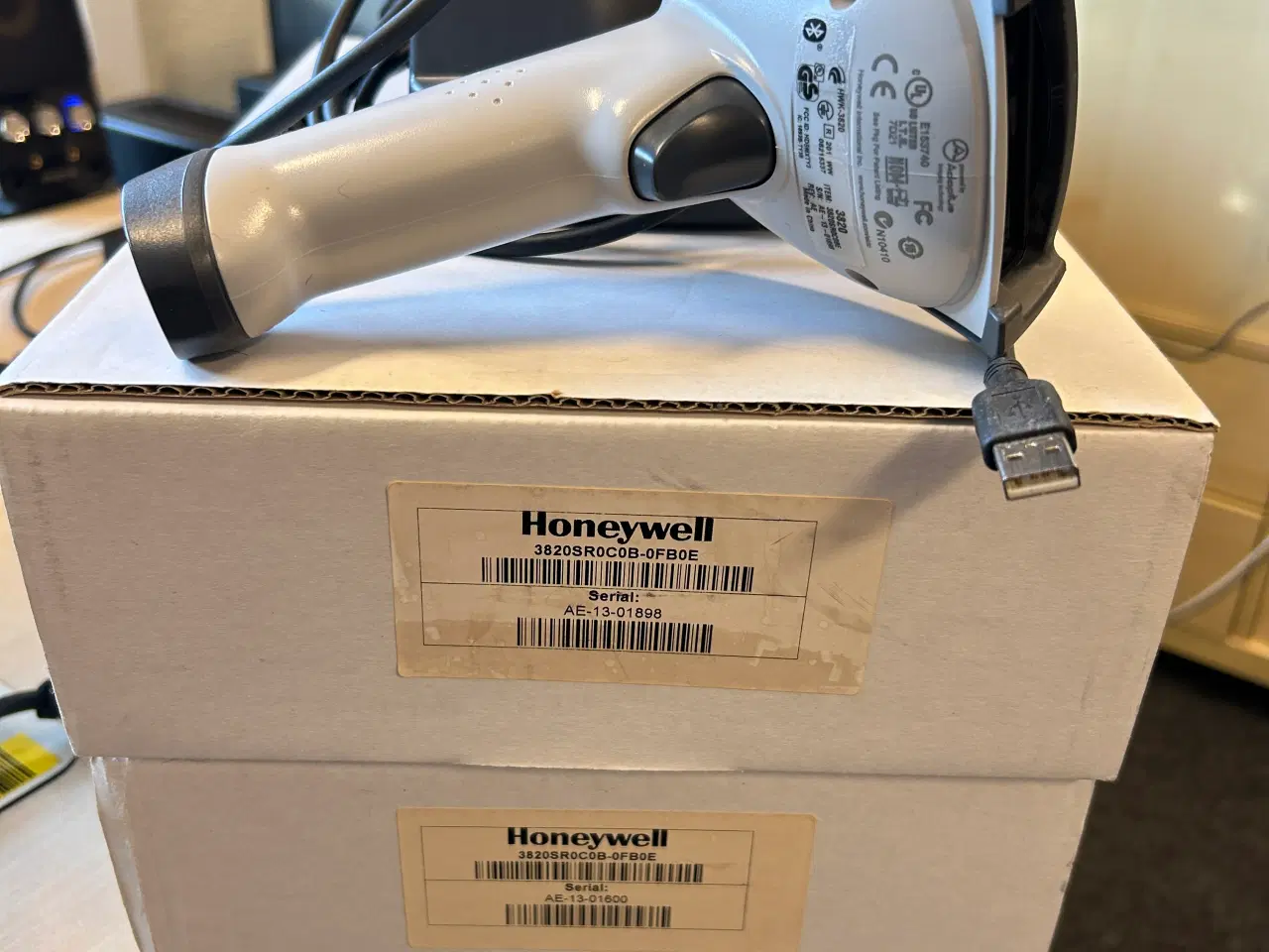 Billede 3 -  Trådløs stregkode scanner Honeywell 3800g 1D