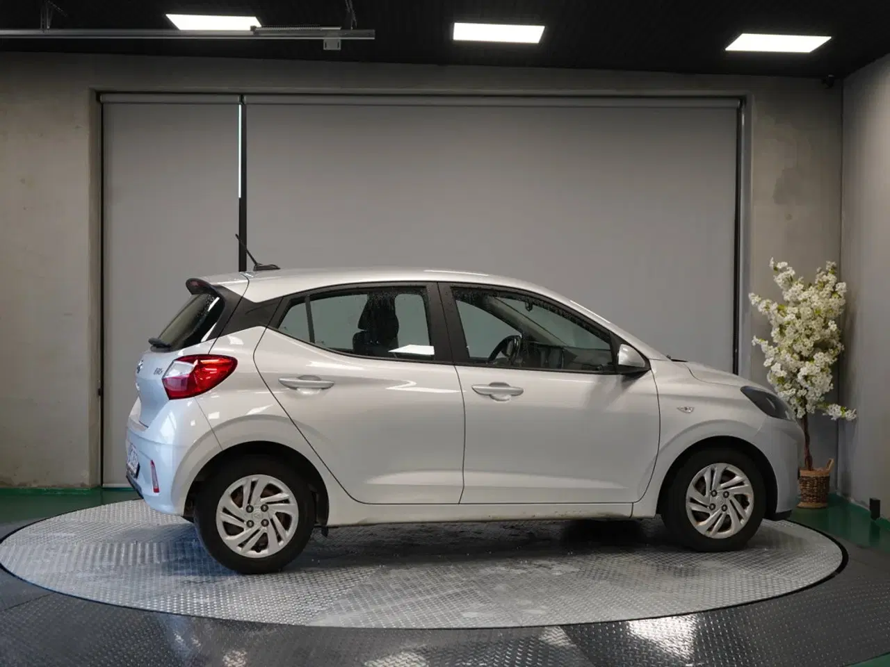 Billede 6 - Økonomisk, velholdt og årgang 2020