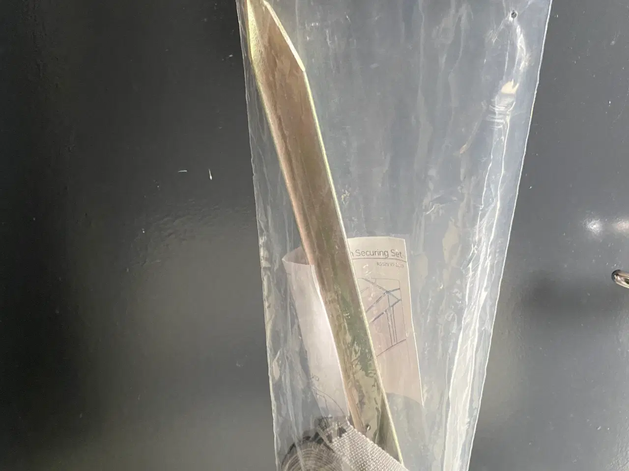 Billede 1 - Stormbånd med 40 cm jordspyd 3 stk