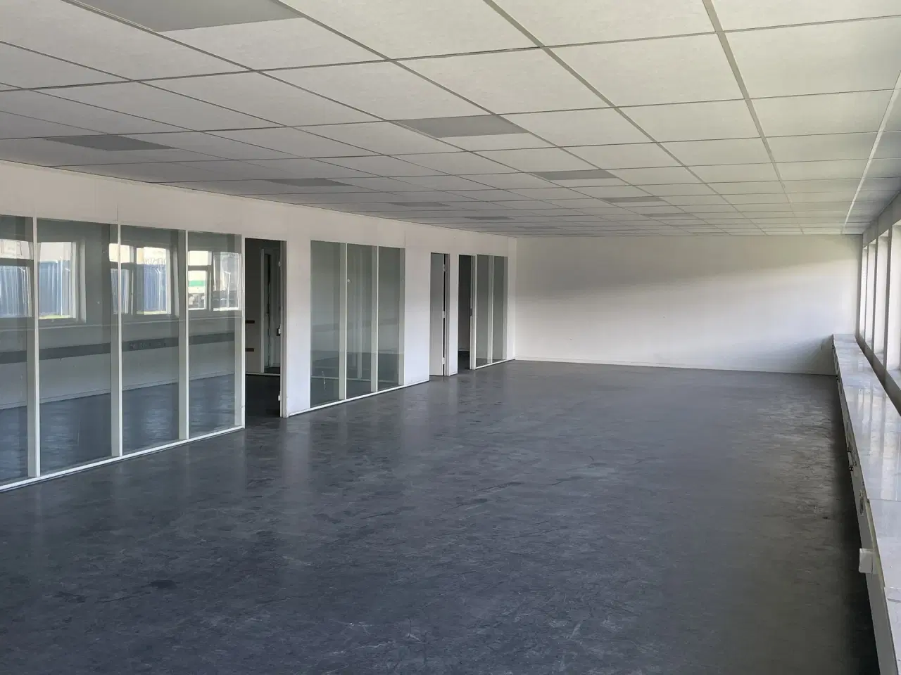 Billede 7 - Erhvervslejemål i Kastrup – kontor og lager med nem adgang til transport