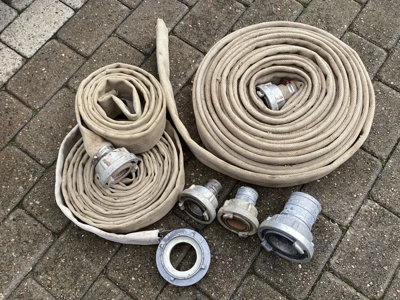 Billede 1 - Brandslanger og koblinger