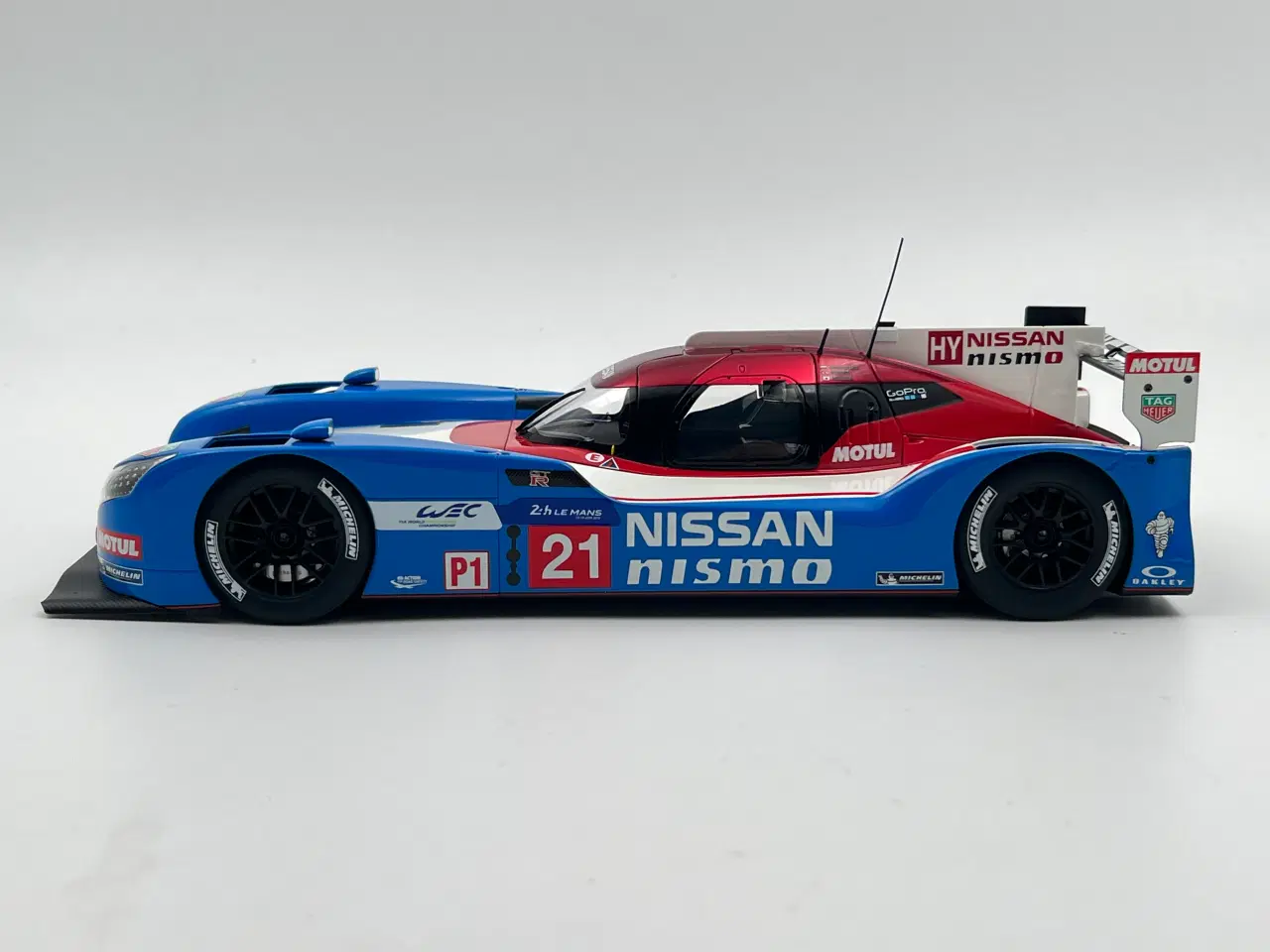 Billede 3 - 2015 Nissan GT-R LM Nismo #21 AUTOart - 1:18  