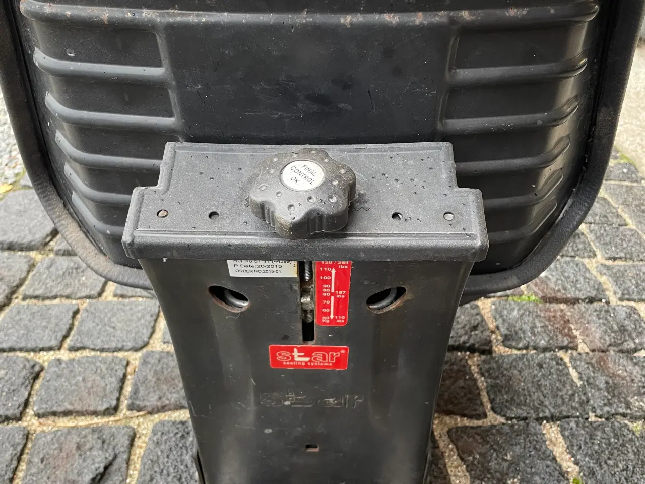 Billede 3 - Sæde til MF 135