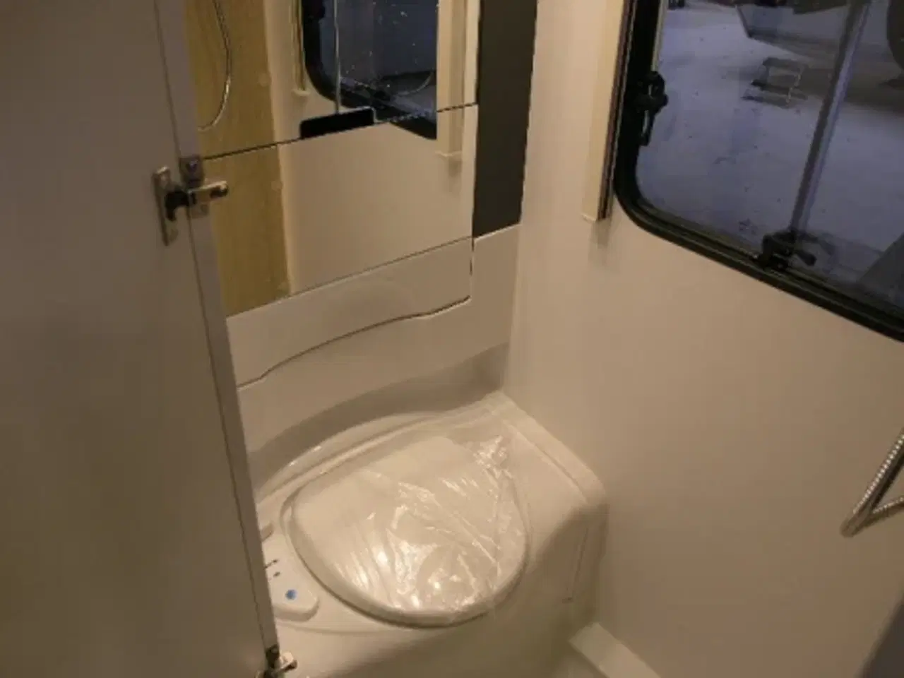 Billede 9 - Adria Action 361 LH