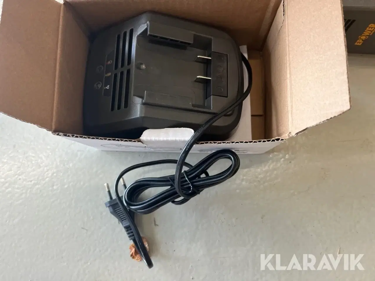 Billede 8 - Græstrimmwr Stiga SGT 100 AE med batteri og lader