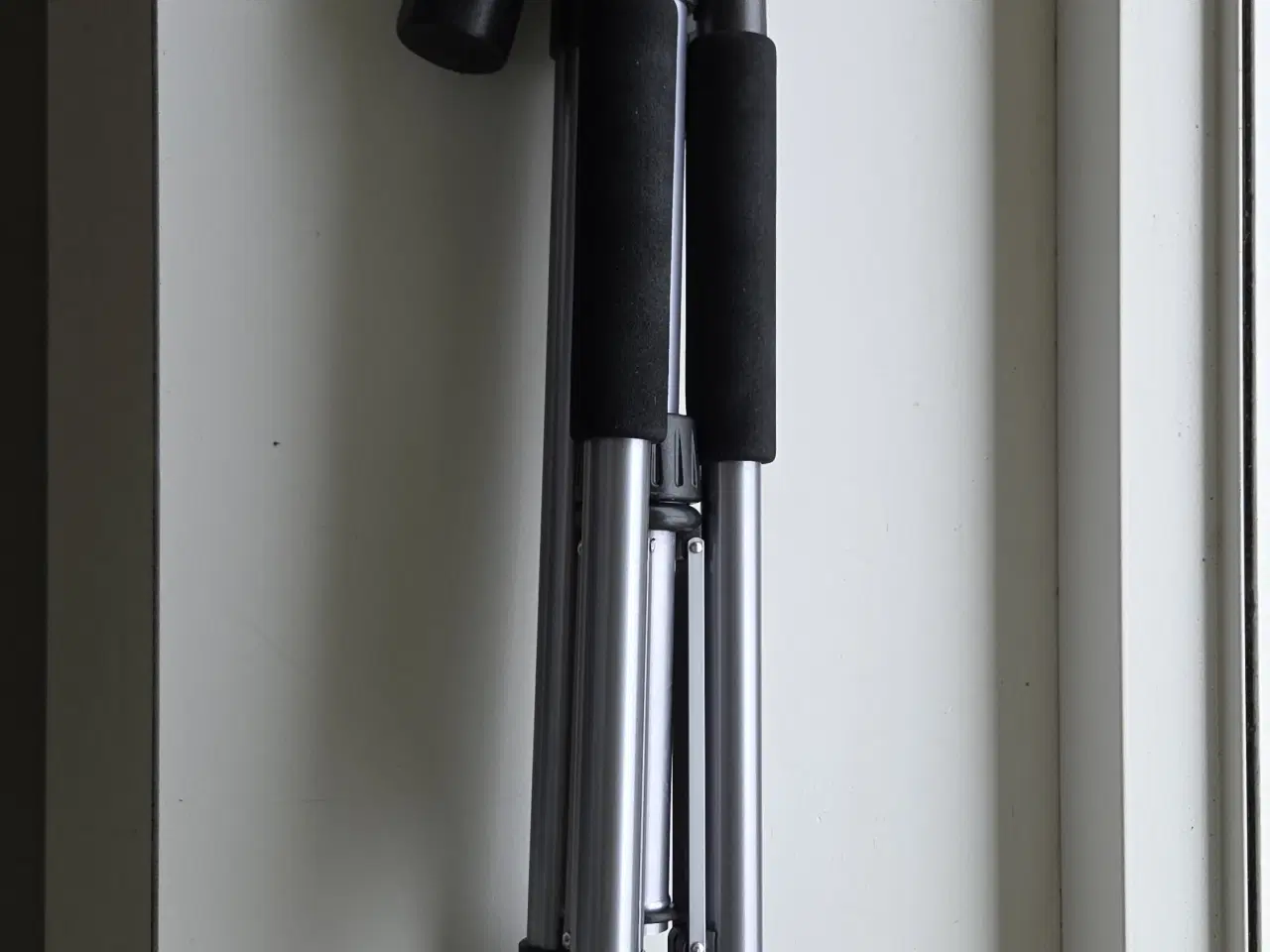 Billede 1 - Foto Stativ (tripod) Aluminium 140 cm