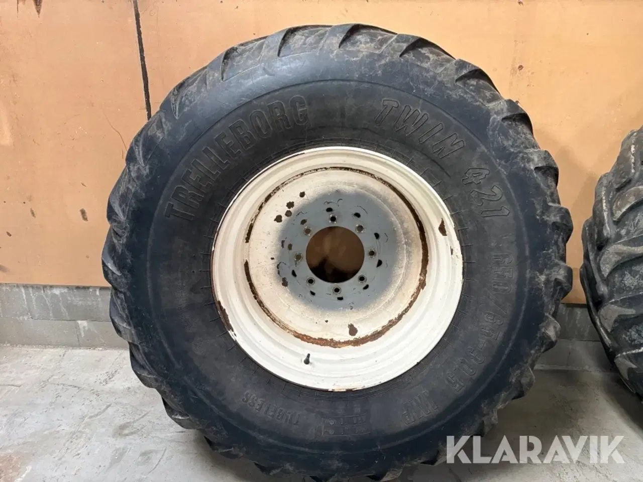 Billede 10 - Traktordæk Trelleborg Twin 421 2 styk