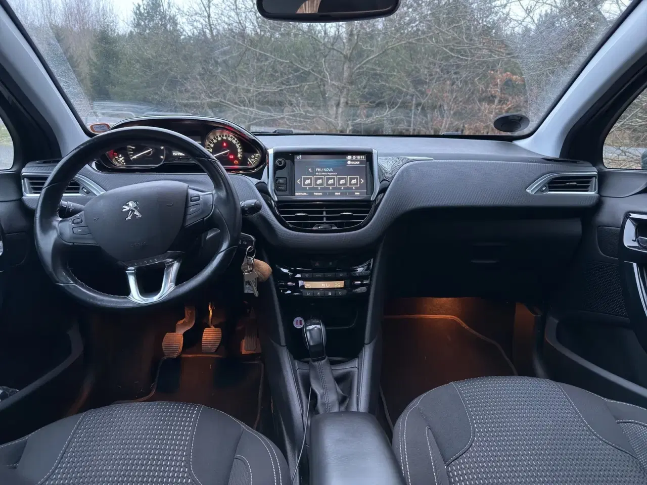 Billede 10 - Peugeot 208 1,5 BlueHDi 100 Allure Sky