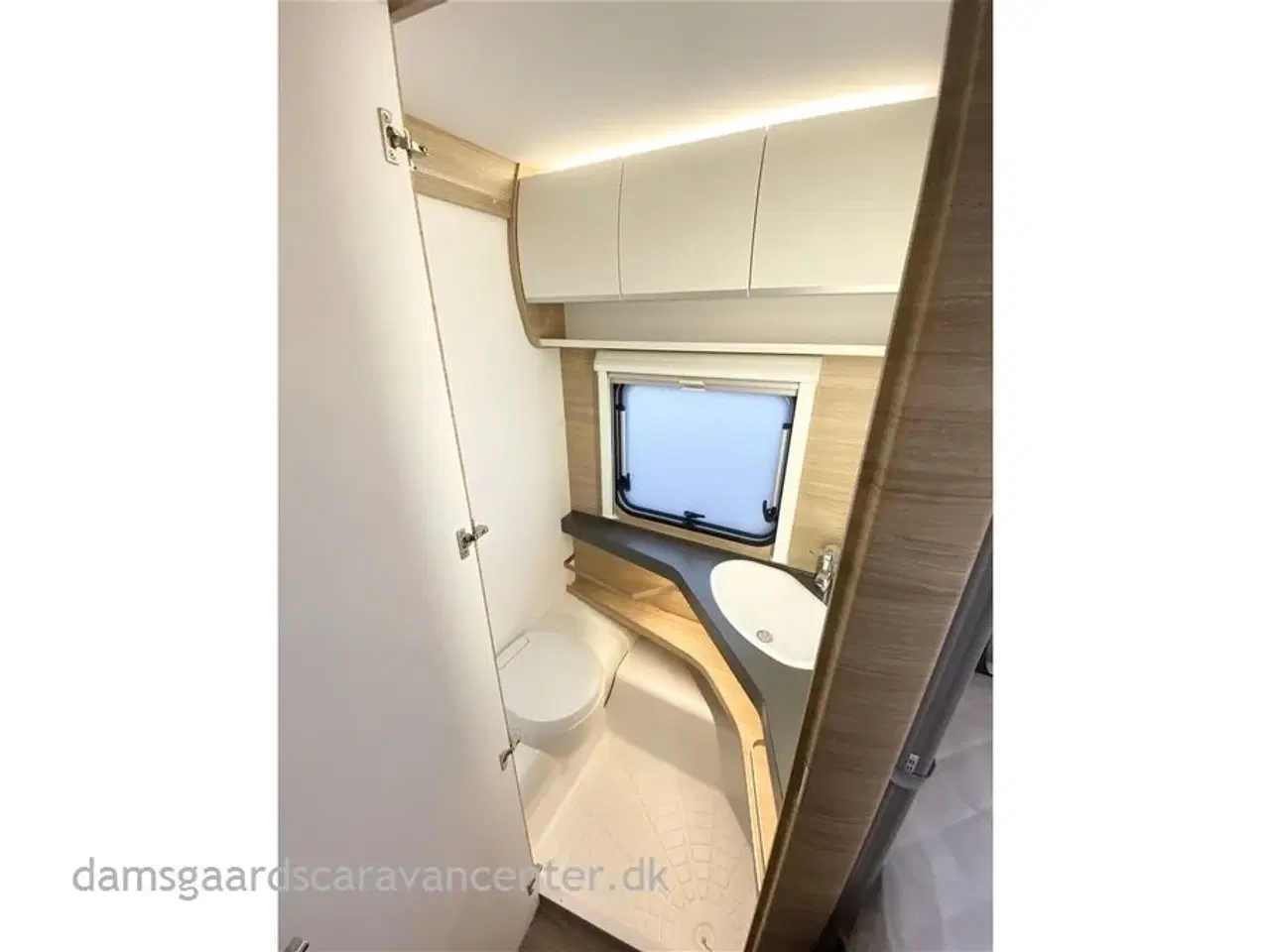 Billede 22 - 2025 - Fendt Bianco Selection 465 TG   Enkeltsenge-Lamel-Gulvtemp.-Truma Combi 4E