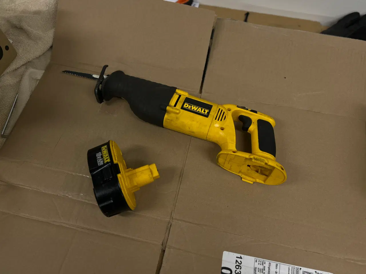 Billede 1 - DeWalt 18V Bajonetsav m. batteri