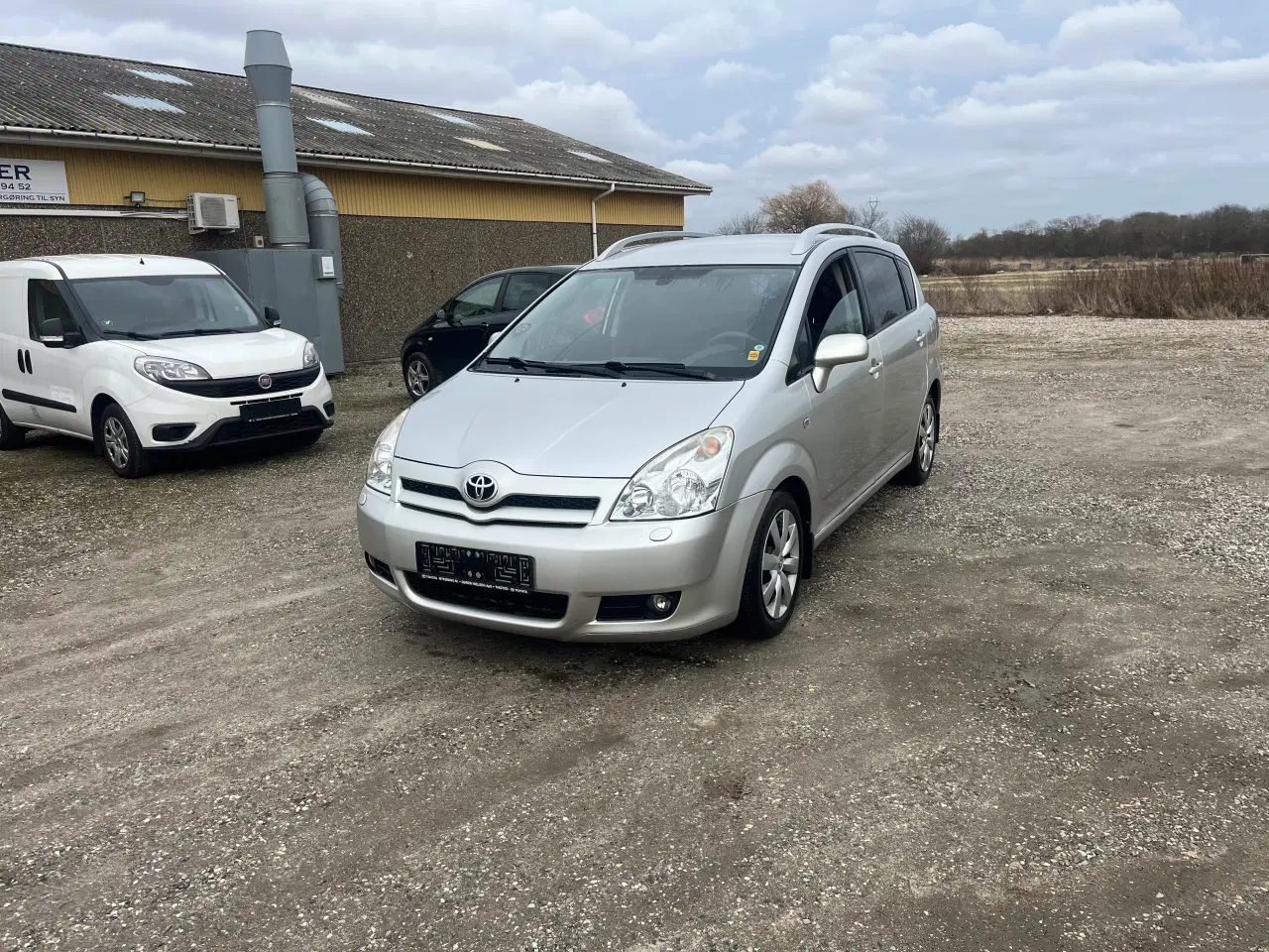 Billede 1 - TOYOTA  COROLAA VERSO   ÅRG 06