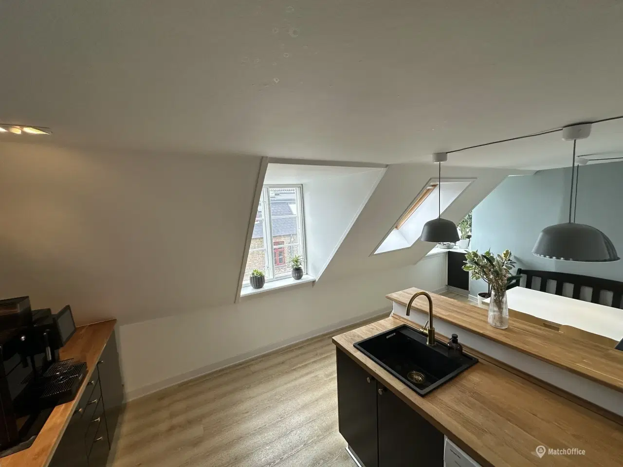 Billede 2 - Eget kontor i hjertet af København - i et hyggeligt kontorfællesskab 🧡