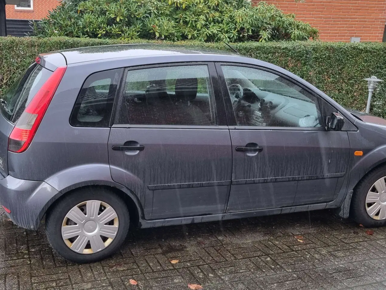 Billede 2 - Ford Fiesta Ældre model