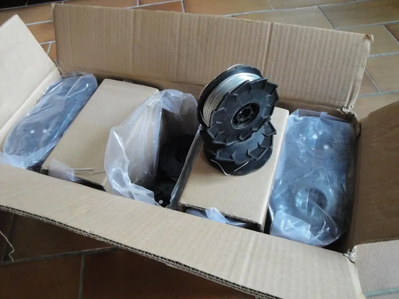 Billede 1 - Bindetråd til gulvvarme armeringsnet