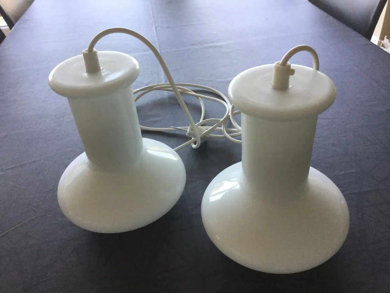 Billede 2 - 2 lamper af glas