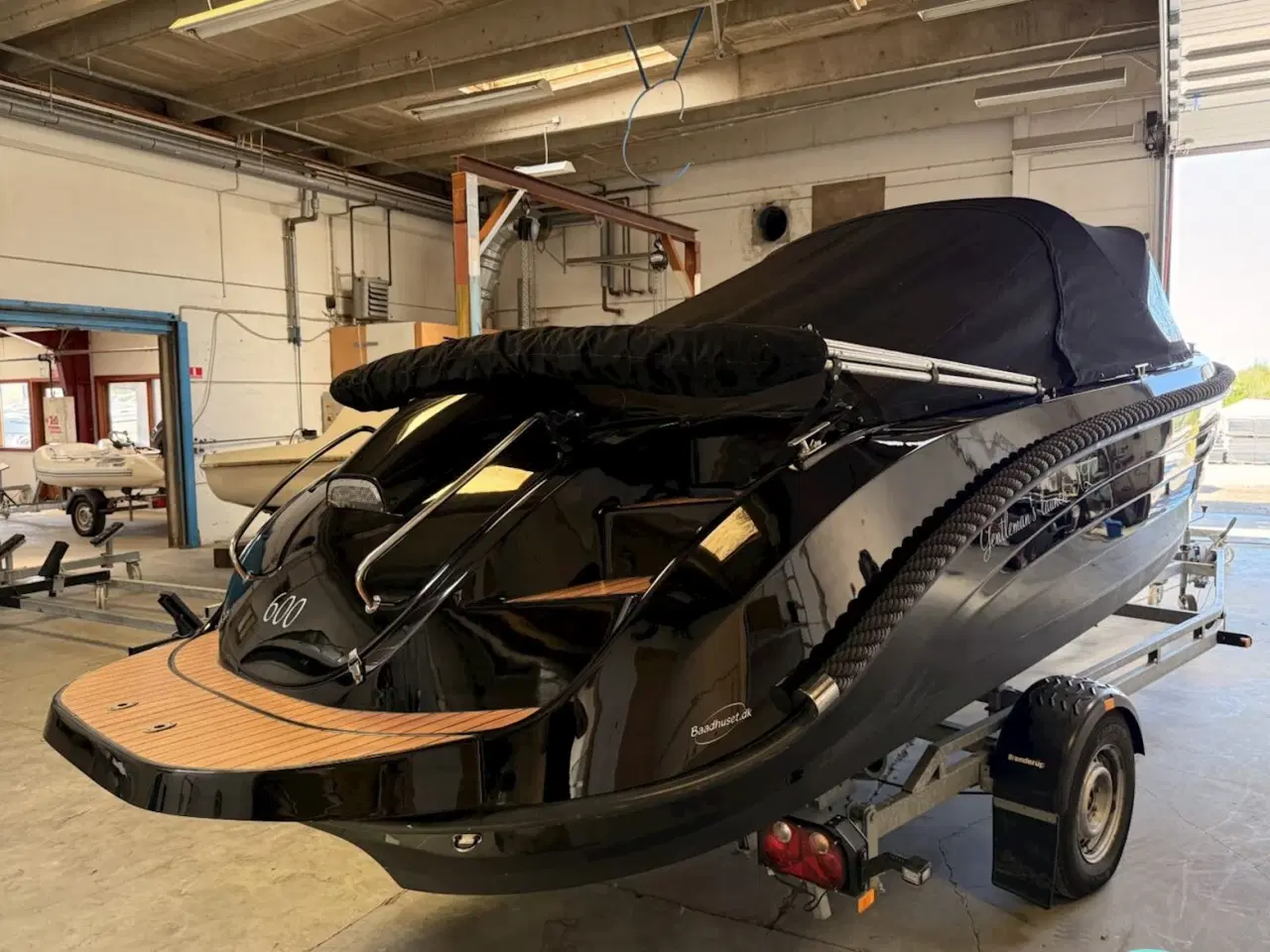 Billede 4 - Gentleman’s Launch 600 XL