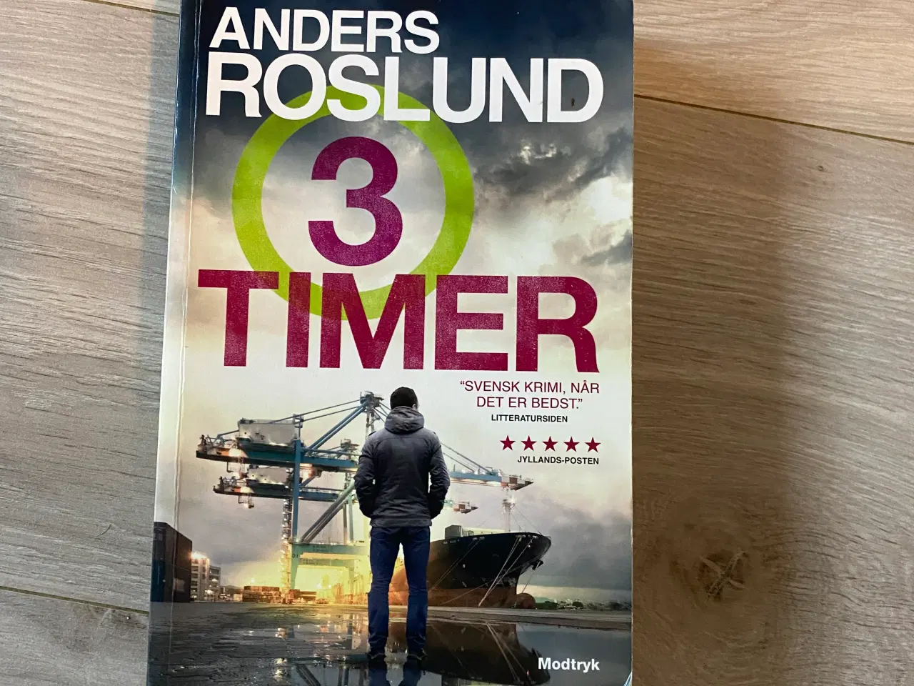 Billede 1 - 3 timer af Roslund og Hellstrøm 