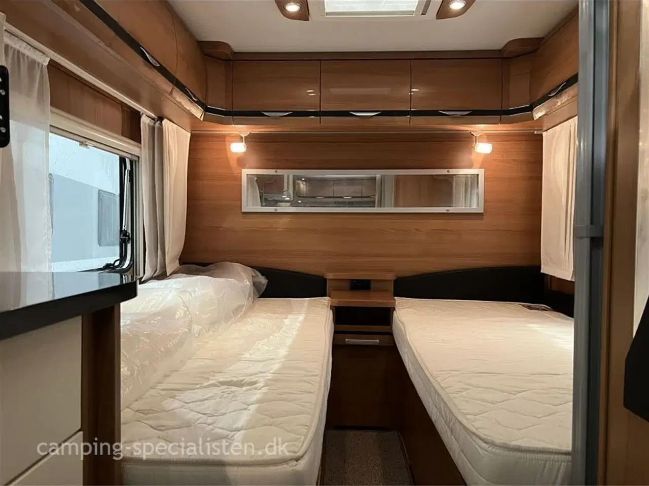 Billede 4 - 2013 - LMC Musica Black Edition 503 E 2013 LMC 503 E Musica Black Edition - se den nu hos Camping-Specialisten.dk