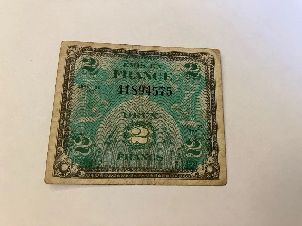 Billede 1 - 2 Francs France 1944 - Allied Military