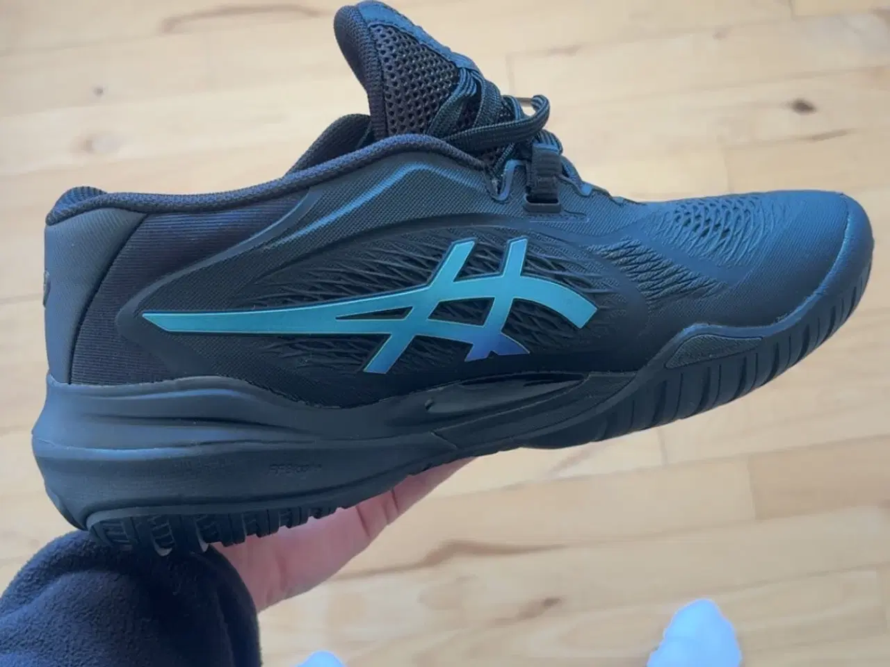 Billede 3 - Asics padel sko 42