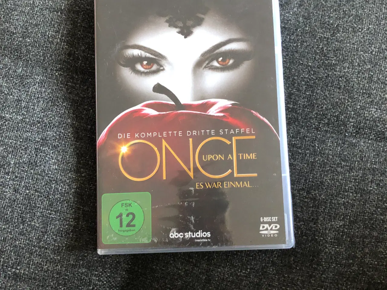 Billede 1 - Once Upon A Time sæson 3 i folie 