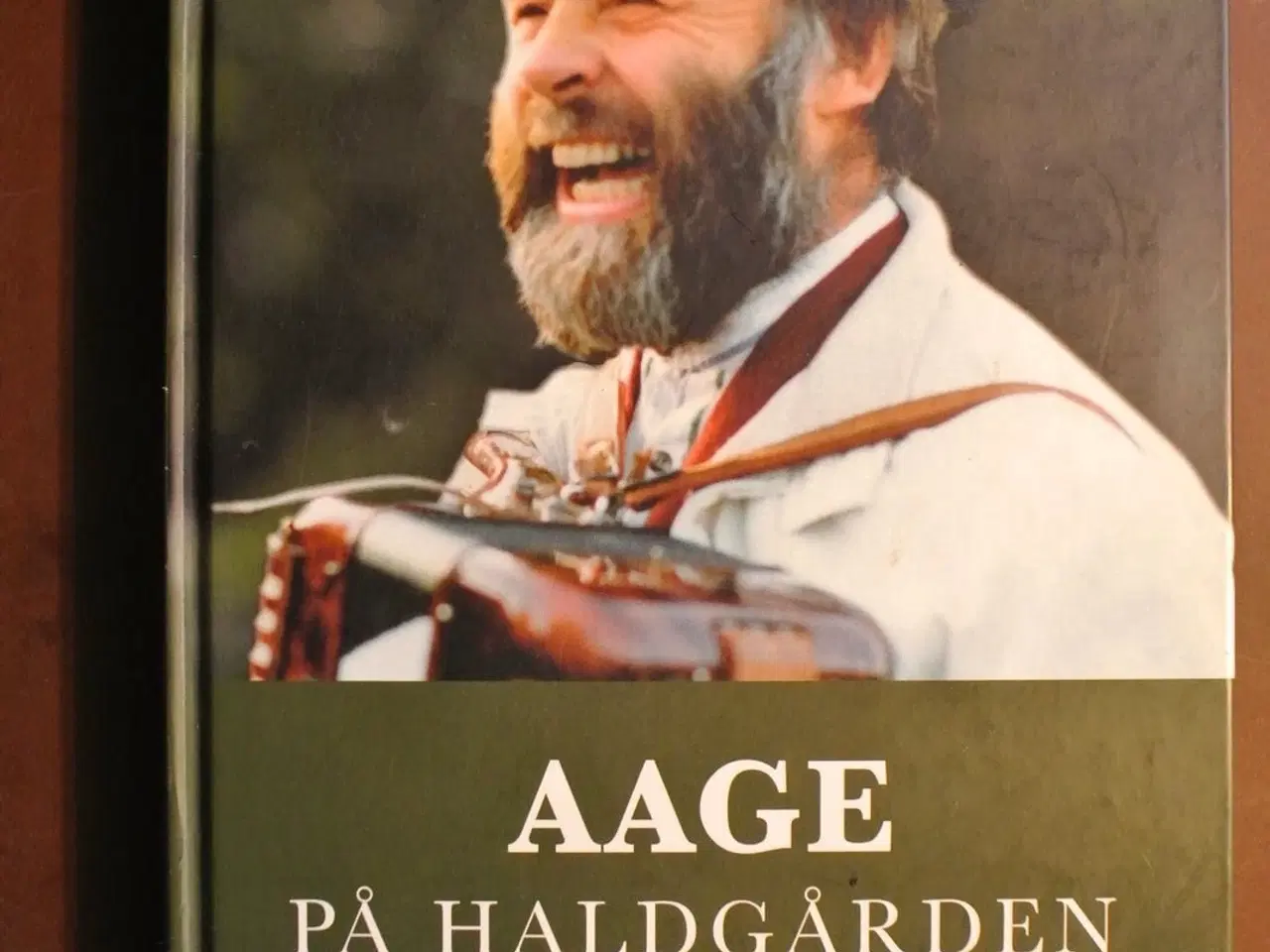 Billede 1 - aage på haldgården - om et muntert virksomt liv, a