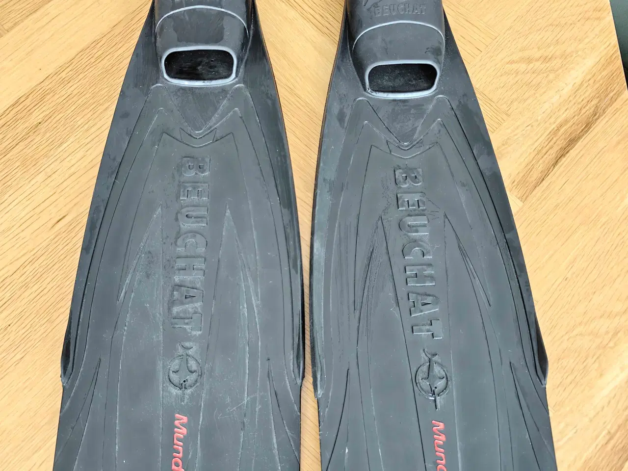 Billede 1 - Beuchat Mundial One Fridykkerfinner