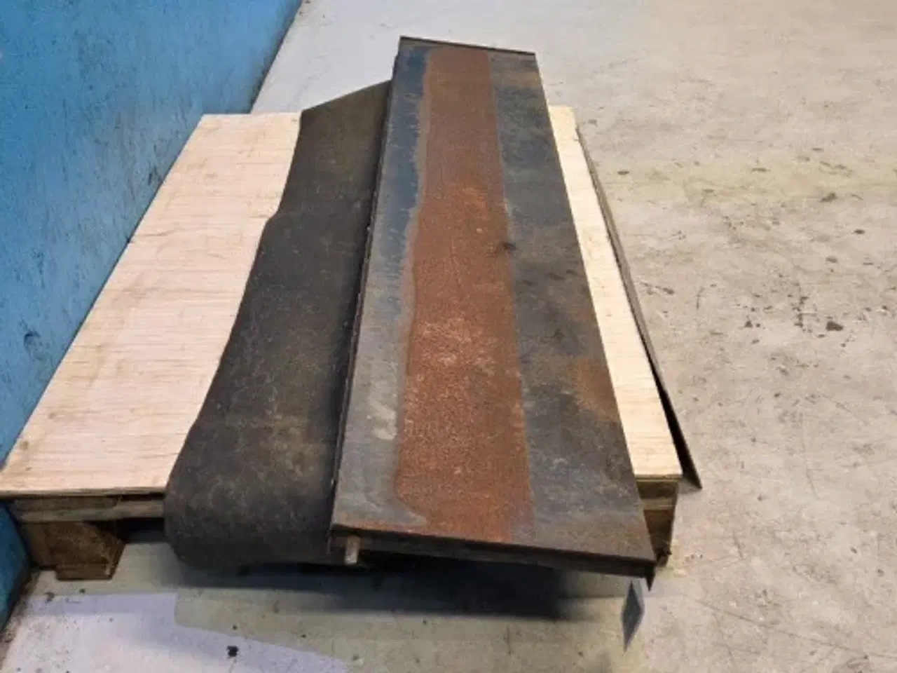 Billede 11 - Case 8010 Låge 84073622