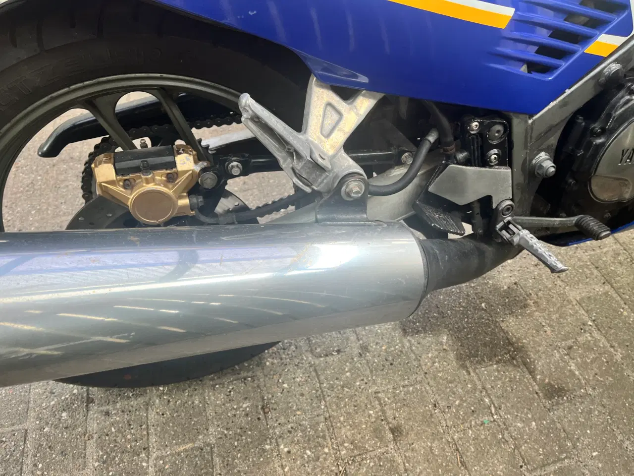 Billede 13 - Nysynet Yamaha FZ750 Genesis 